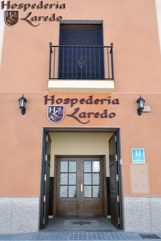Hospederia Laredo Hotel La Carlota Exterior foto